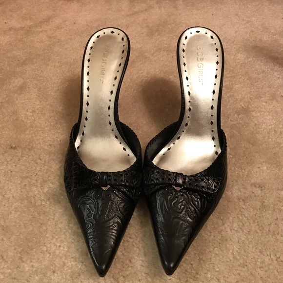 Women’s heels. - Picture 2 of 4